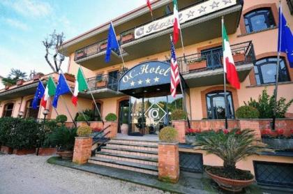 OC Hotel - image 14