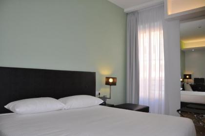 At Home Townhouse - Filiberto - image 15