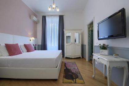Gli Artisti Apartments Rome - image 9