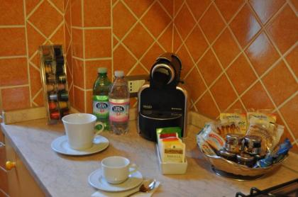 Dea Suite Roma - image 2