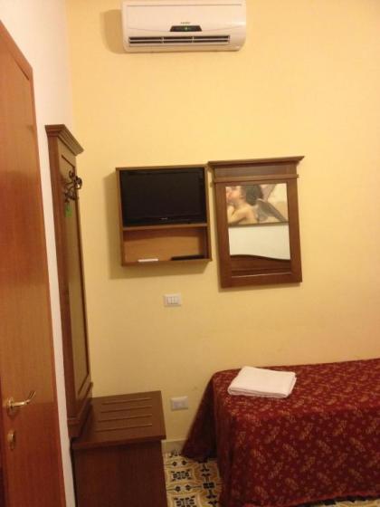 Guesthouse Alex II - image 13