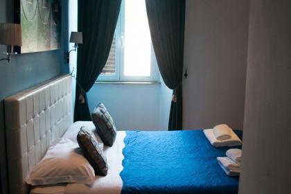 Vatican City Guest House - image 12