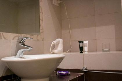Vatican City Guest House - image 6