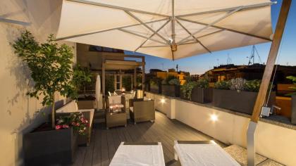 Monti Palace Hotel - image 12