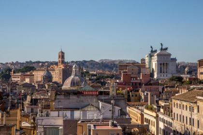 Monti Palace Hotel - image 19