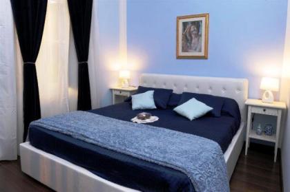 B&B Alexander - image 1