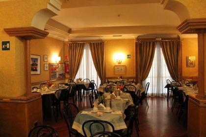 Hotel Pomezia - image 15