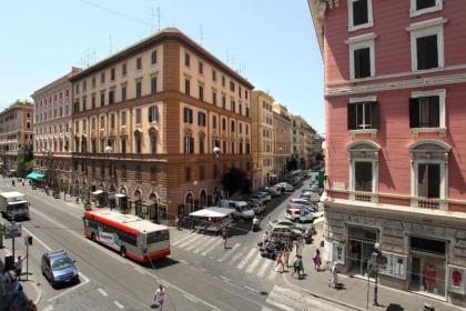 Sweet Vatican - image 2