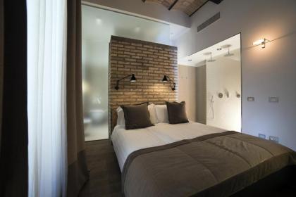 Atypical Rooms - image 20
