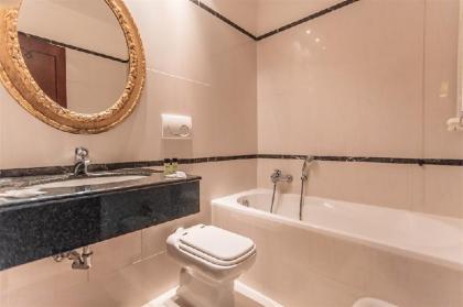 Raeli Hotel Regio - image 16