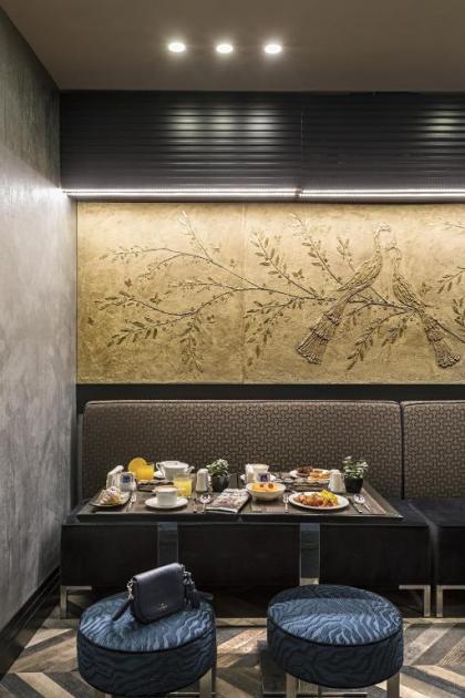 Rome Style Hotel - image 11