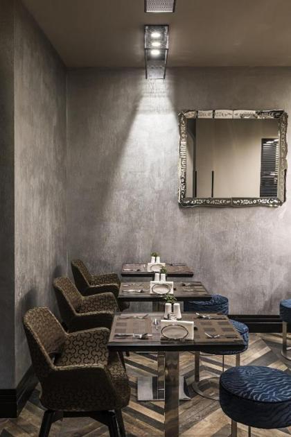 Rome Style Hotel - image 12