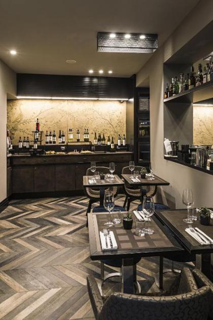 Rome Style Hotel - image 3