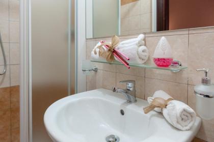 ISABEL Guest House - image 15