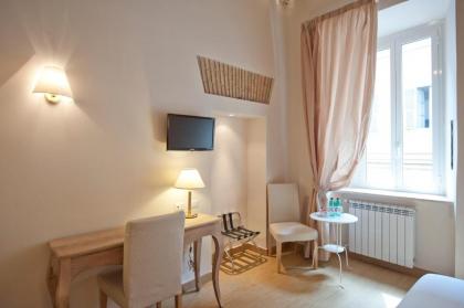 Little Queen Suite - image 9
