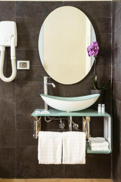 Hotel Cervia - image 19