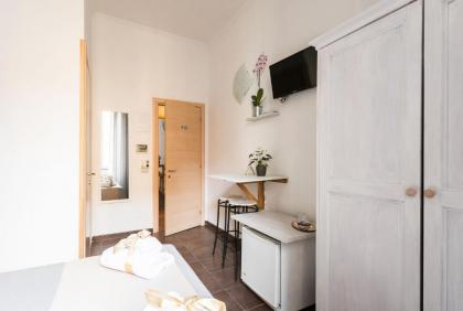 Domus Victoria Guest House - image 19