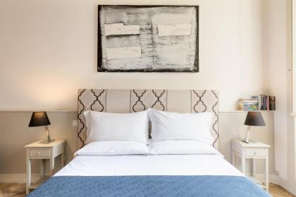 The Bluehostel - image 13