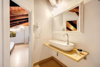 Imperia Suite - image 14