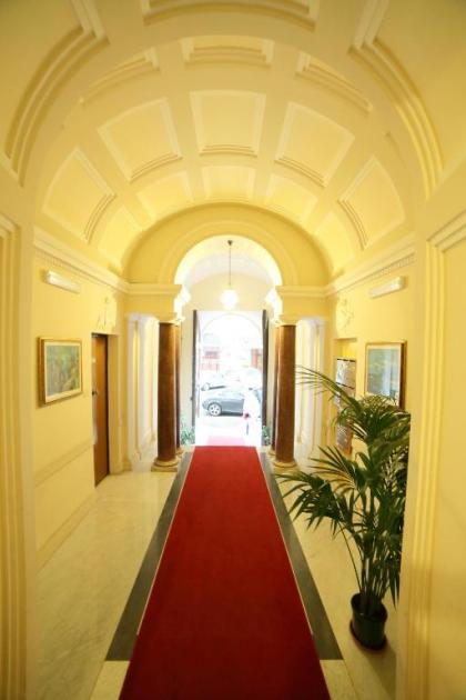 Hotel Giugiù - image 11
