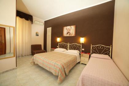 Hotel Giugiù - image 15
