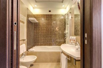 Kolbe Hotel Rome - image 6