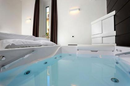 Navona Stay - image 18