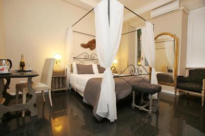 Amica Roma Guest House - image 1
