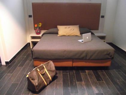 Borgo Pio Suites Inn - image 3