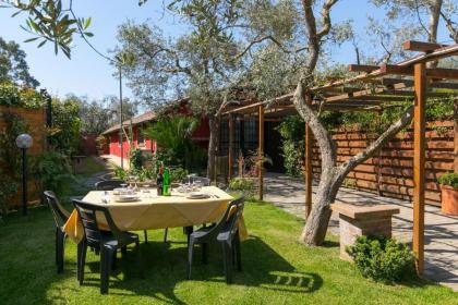 Country Apartments - image 26