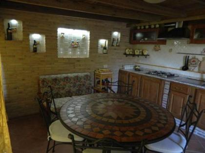Country Apartments - image 29