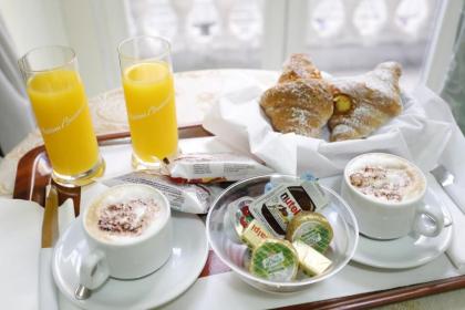 Hotel Sol Levante - image 1