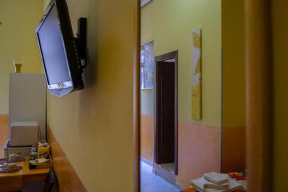 On The Rainbow B&B - image 3