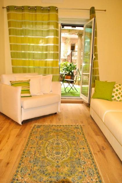 Demi's home - image 4