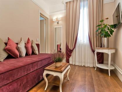 HOTEL VITE - By Naman Hotellerie - image 10
