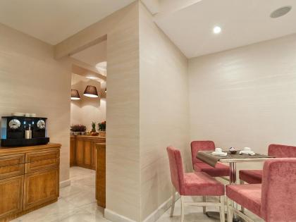 HOTEL VITE - By Naman Hotellerie - image 16