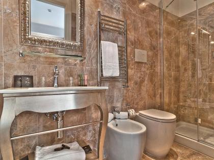 HOTEL VITE - By Naman Hotellerie - image 3