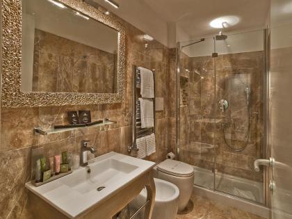 HOTEL VITE - By Naman Hotellerie - image 5