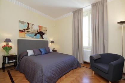Crispi Luxury Apartments - My Extra Home - image 10