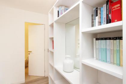 Crispi Luxury Apartments - My Extra Home - image 15