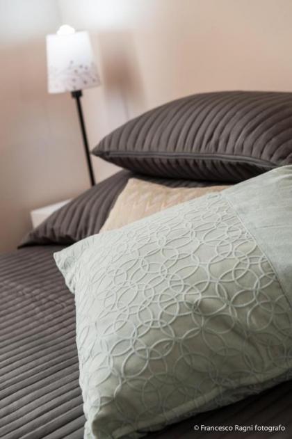 B&B St. Peter's Suites - image 4