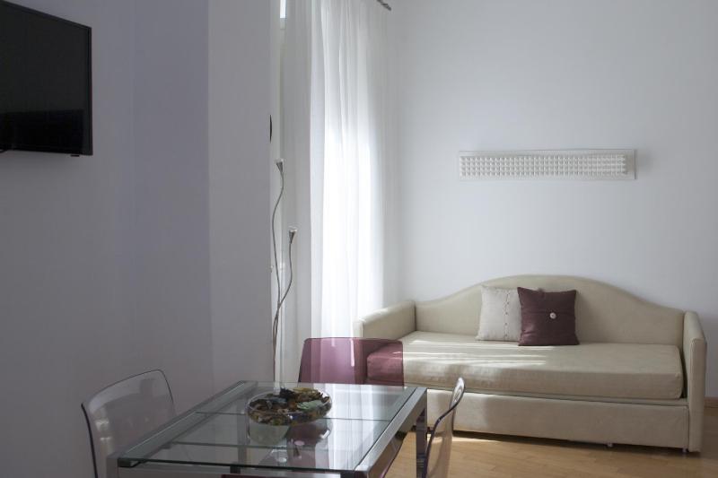 Best Suites Pantheon - image 5