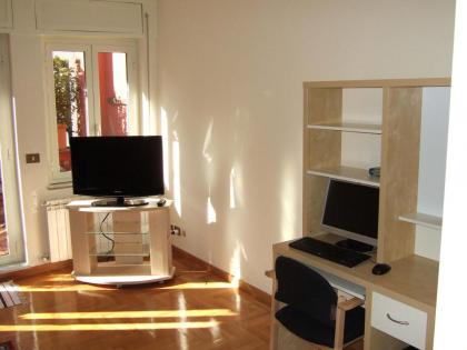 Flavia Rooftop Apartments - image 13