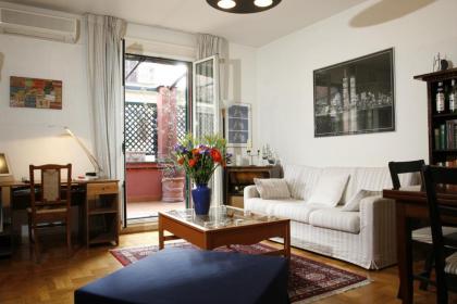 Flavia Rooftop Apartments - image 9