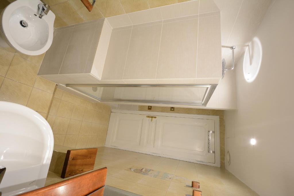 Luxury White House Rome - image 4