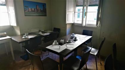 Marvi Hotel - image 1