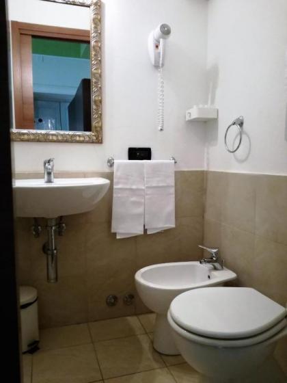 Marvi Hotel - image 8