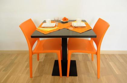 Honey Rooms - image 11