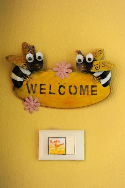 Honey Rooms - image 16