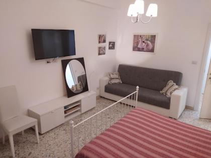 Sergio's Rooms & Studio close Tiburtina Station - image 17